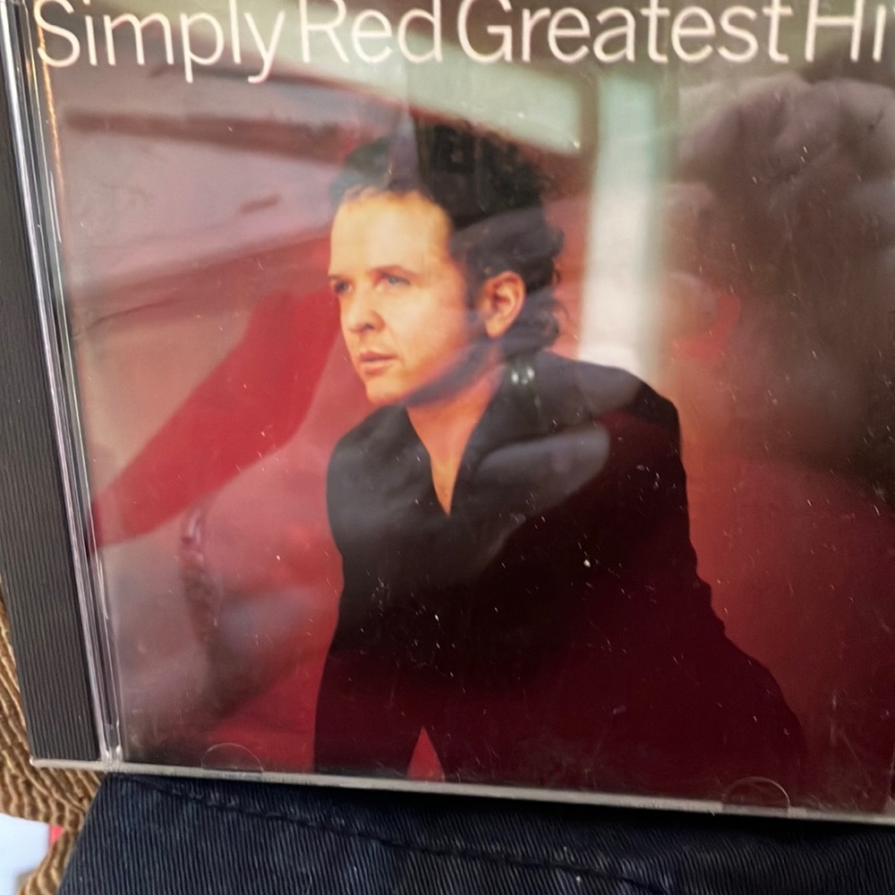 Simply red greatest hits cd